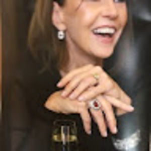 Meet your Posher, Charlene